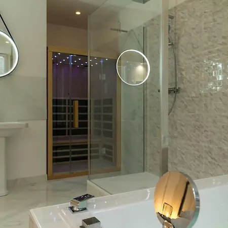Suite Romantique Spa Prive 蓬塔穆松