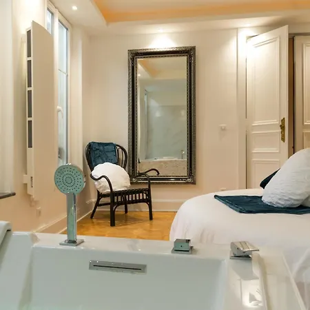 Suite Romantique Spa Prive 公寓
